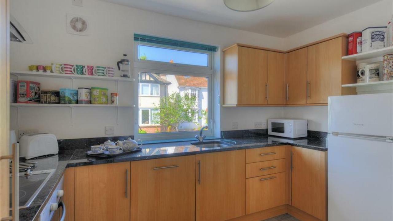 Upper Seascape Apartment Lyme Regis Exterior photo